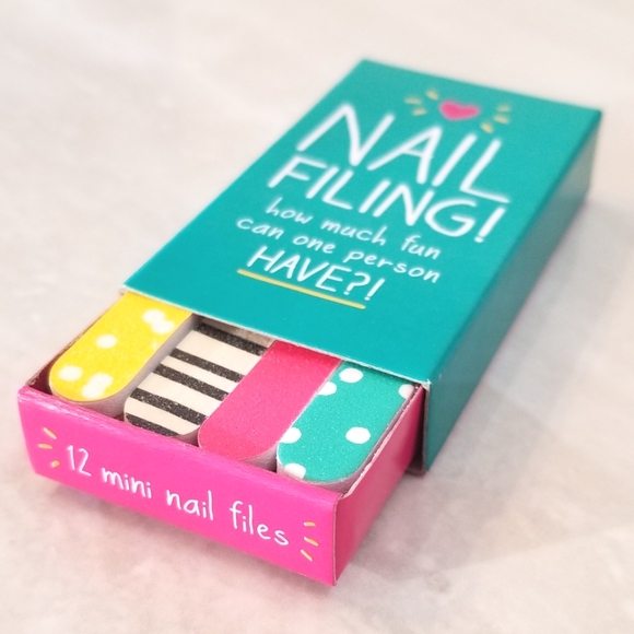 4 Matchbox Nail File Gift Sets - Picture 4 of 6